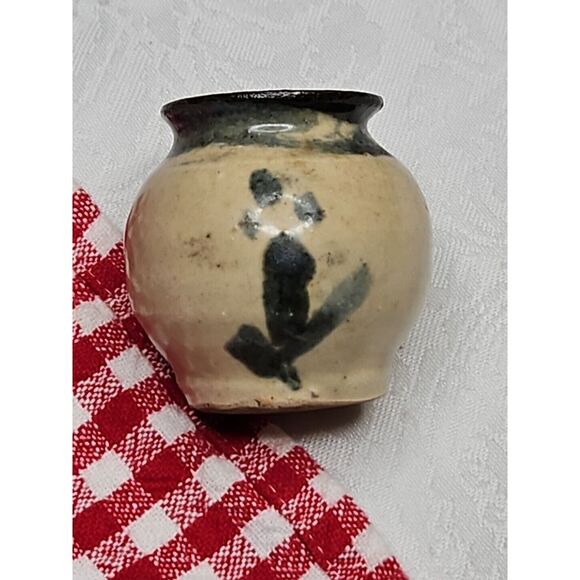 Vintage Art & Crafts Pottery Vase‎ Miniature 2" Abstract Flower Blue - Picture 2 of 12